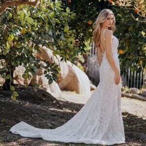 Allure Bridals Wedding Dress A1154
